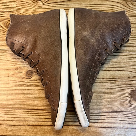 Converse Chuck Taylor All Star Hi Tops Brown Leather Size 10 - Picture 6 of 12